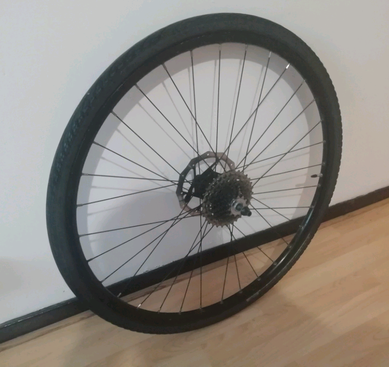 700c rear wheel 8 speed